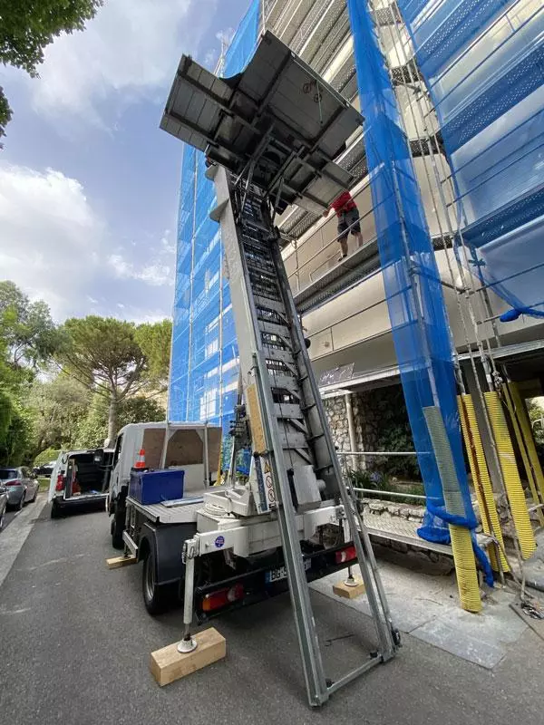 location-mm-chantier Location de monte meubles à Cannes